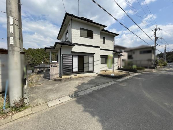 栗東市下戸山の中古一戸建て