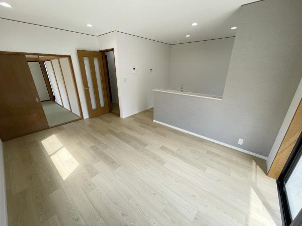 栗東市下戸山の中古一戸建