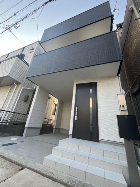 守山市守山３丁目の新築一戸建