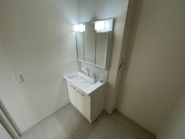草津市野村４丁目の新築一戸建