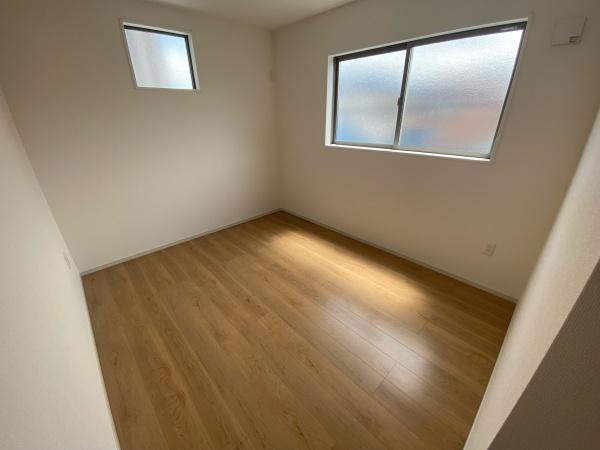 守山市下之郷１丁目の新築一戸建