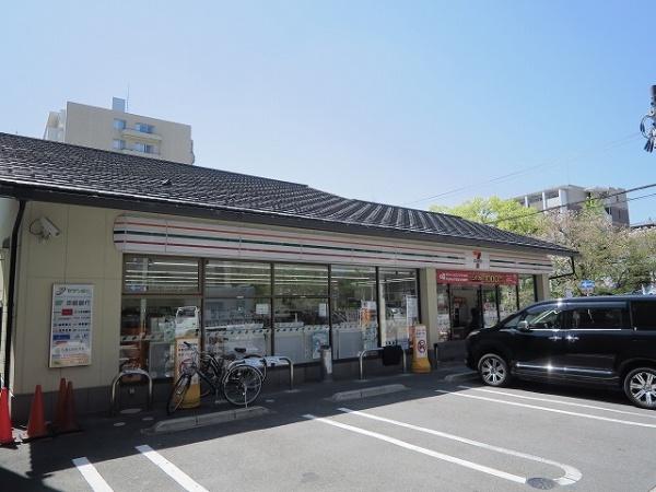 京都市上京区元百万遍町の土地(セブンイレブン京都堀川今出川店)