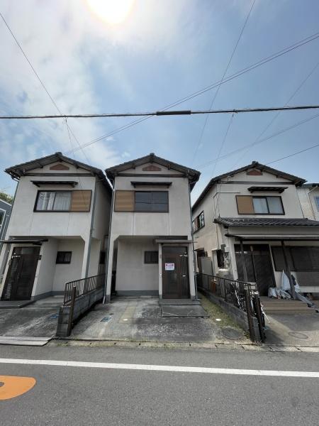 栗東市岡の中古一戸建て