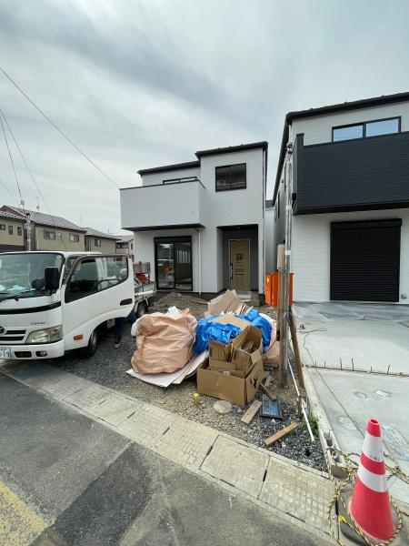 栗東市中沢２丁目の新築一戸建