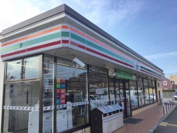 グランバリュー(セブンイレブン近江八幡駅東店)