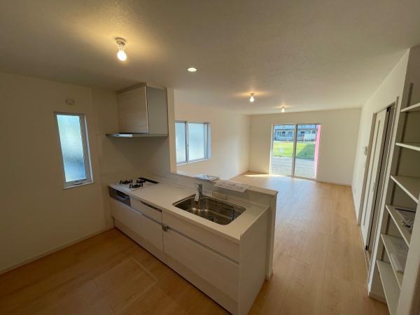 野洲市上屋の中古一戸建