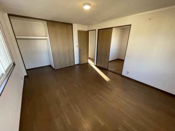 守山市石田町の中古一戸建て
