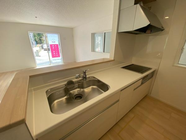 野洲市永原の新築一戸建