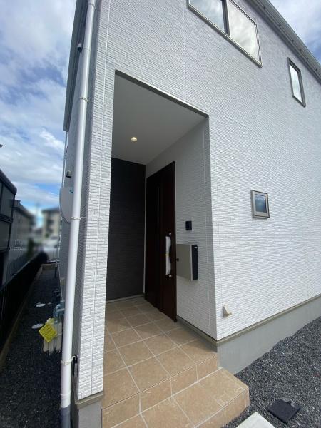 栗東市綣９丁目の新築一戸建