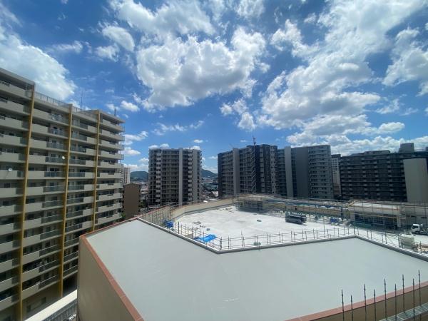 コスモ守山