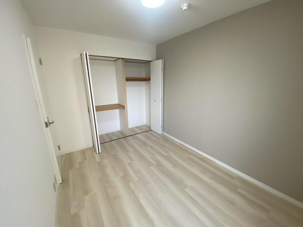 コスモ守山4番館