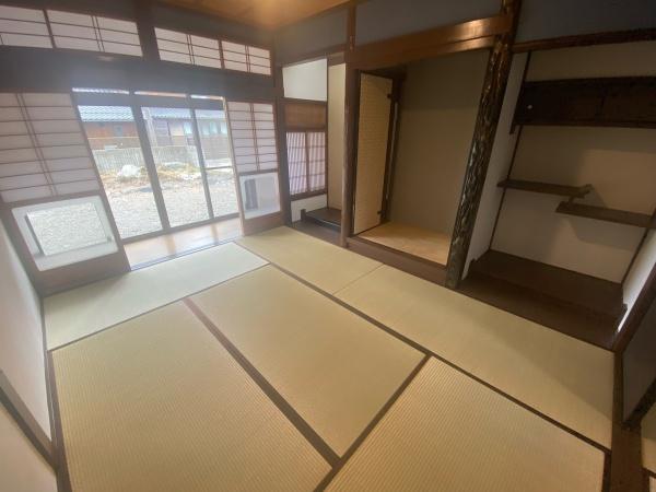 栗東市下戸山の中古一戸建て
