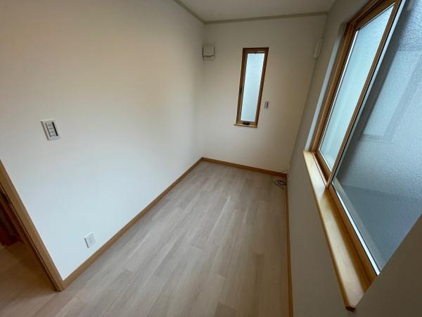 守山市小島町の中古一戸建て