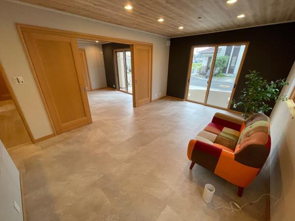 守山市小島町の中古一戸建て