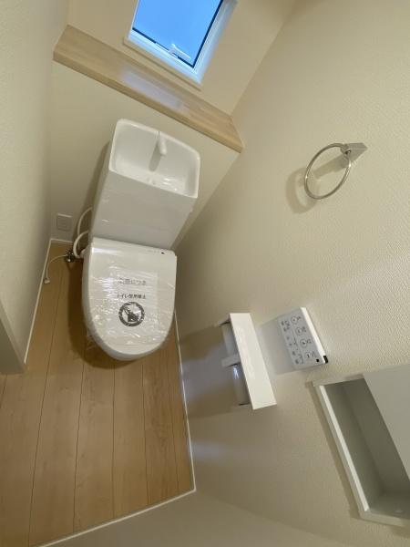 栗東市小平井２丁目の新築一戸建