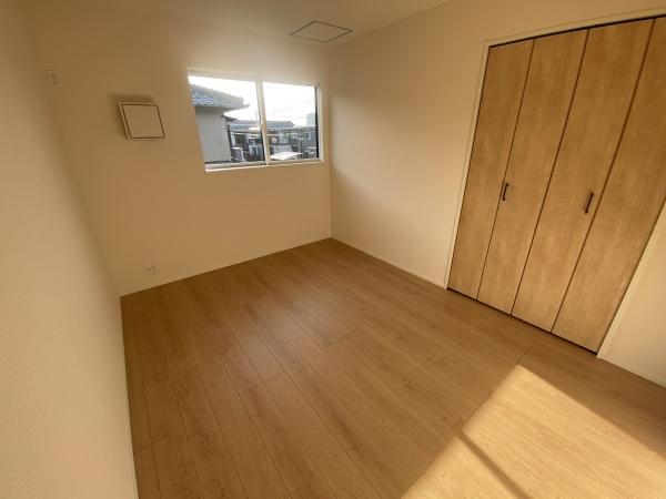 栗東市小平井２丁目の新築一戸建