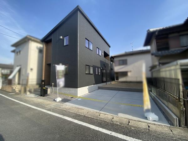 栗東市小平井２丁目の新築一戸建