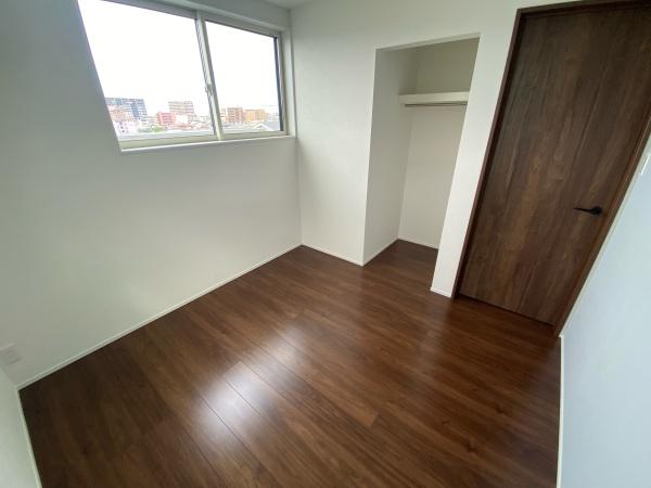 大津市大江４丁目の新築一戸建