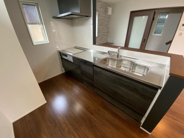 大津市大江４丁目の新築一戸建