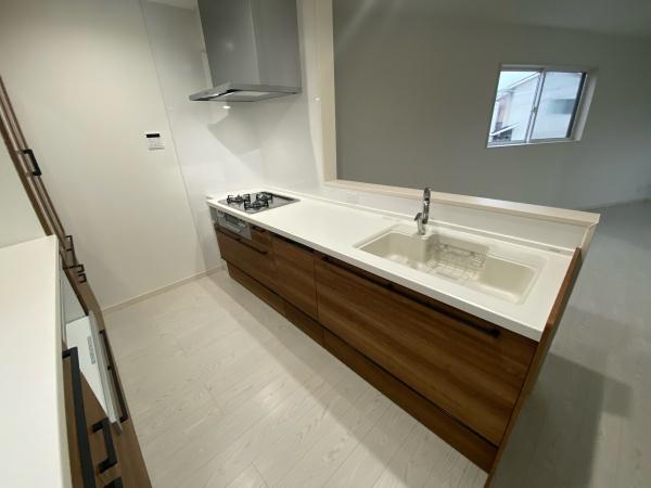 守山市浮気町の新築一戸建