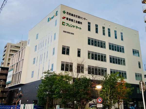 シャルマンコーポ草津(フレンドマート草津大路店)