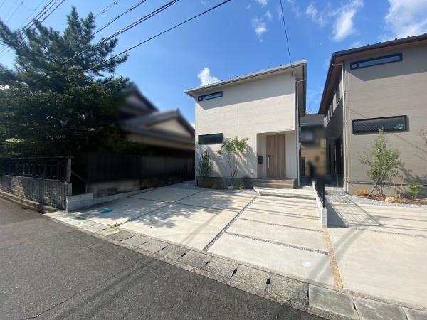 草津市矢倉１丁目の中古一戸建て