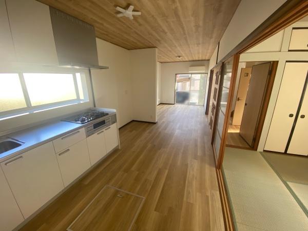 大津市石居３丁目の中古一戸建て