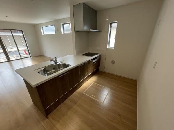 守山市金森町の新築一戸建