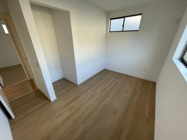 草津市草津４丁目の新築一戸建