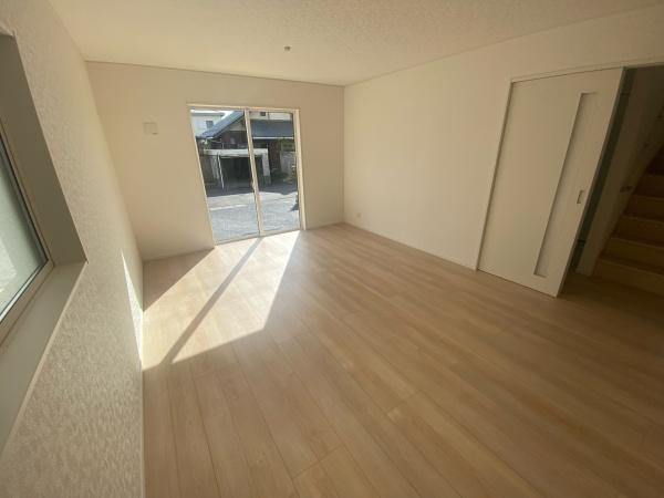 野洲市六条の新築一戸建