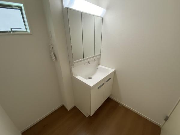 大津市大江４丁目の新築一戸建