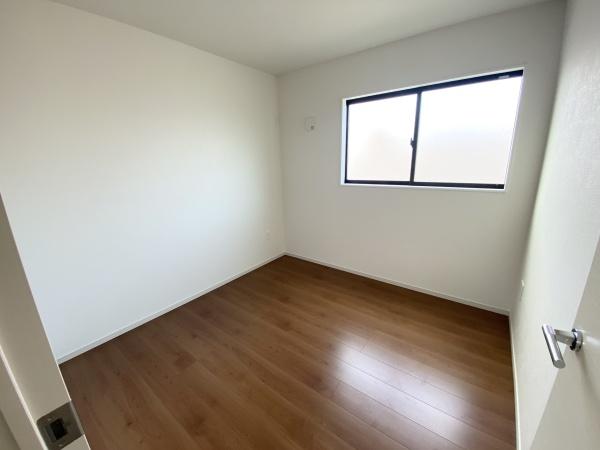 草津市南笠東１丁目の新築一戸建