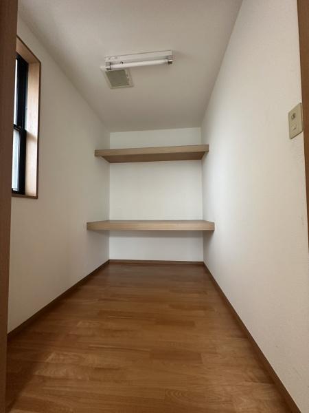 西宮市上甲東園５丁目の中古一戸建て