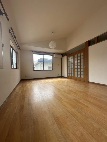 西宮市上甲東園５丁目の中古一戸建て