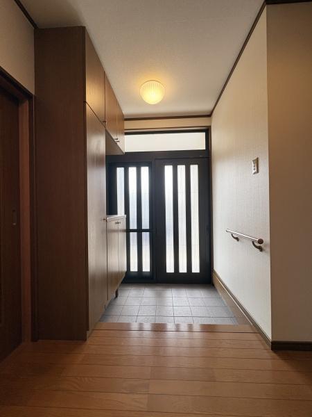 草津市渋川２丁目の中古一戸建て