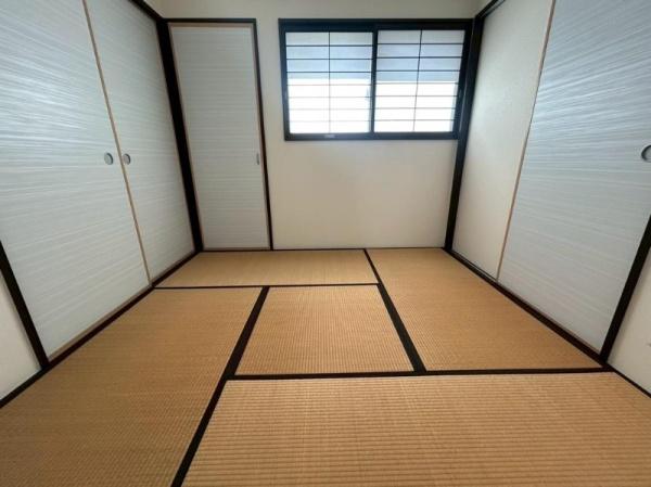 野洲市西河原の中古一戸建て