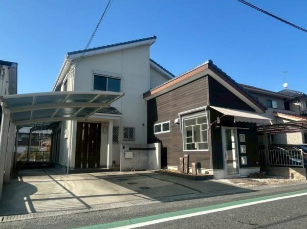 野洲市西河原の中古一戸建