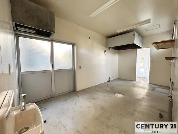 野洲市西河原の中古一戸建て