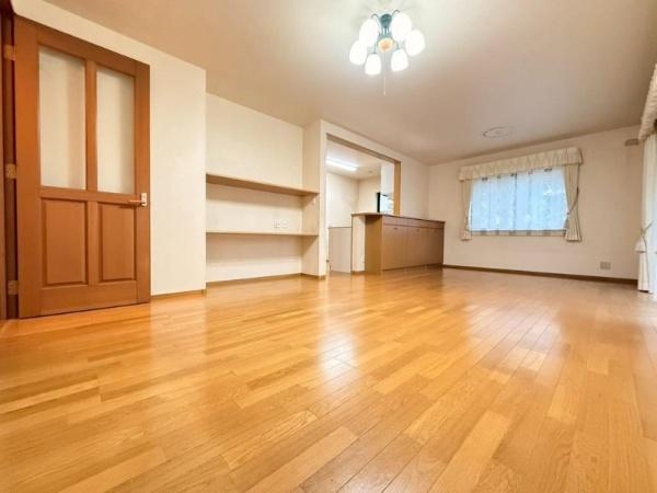 野洲市冨波甲の中古一戸建