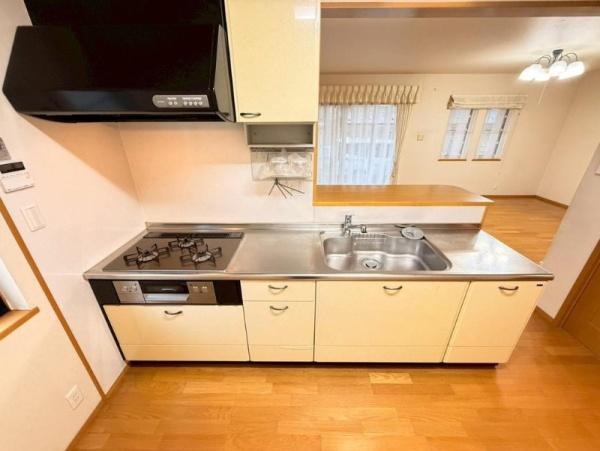 野洲市冨波甲の中古一戸建