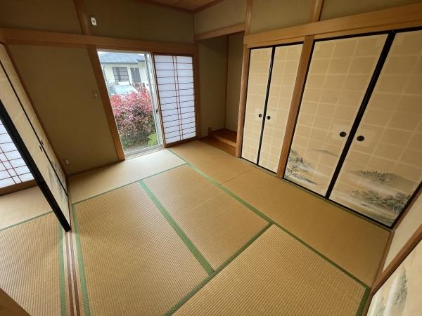 野洲市西河原の中古一戸建て