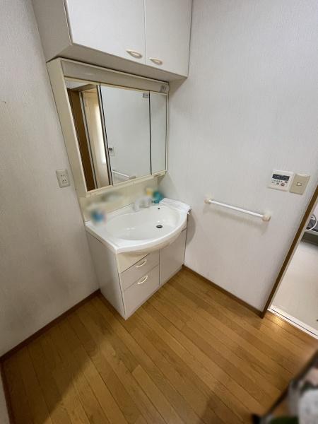 野洲市西河原の中古一戸建て