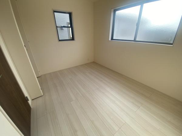 野洲市冨波甲の新築一戸建