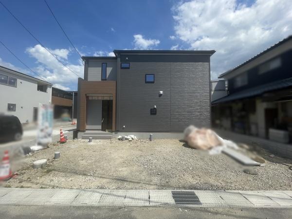 栗東市上鈎の新築一戸建