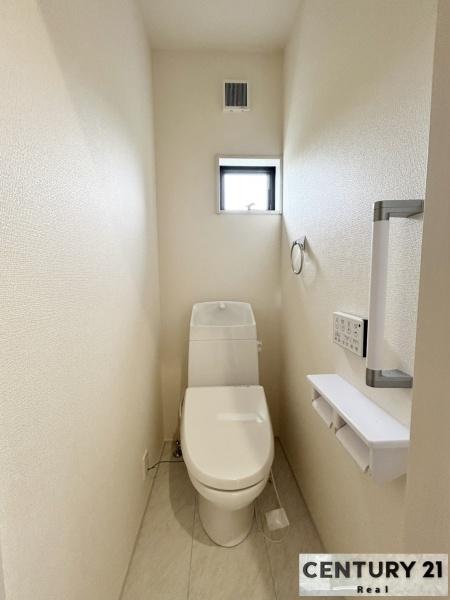 草津市西矢倉３丁目の新築一戸建