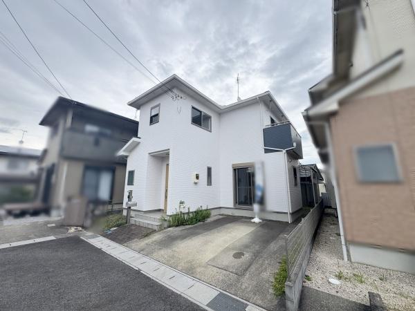 守山市小島町の中古一戸建て