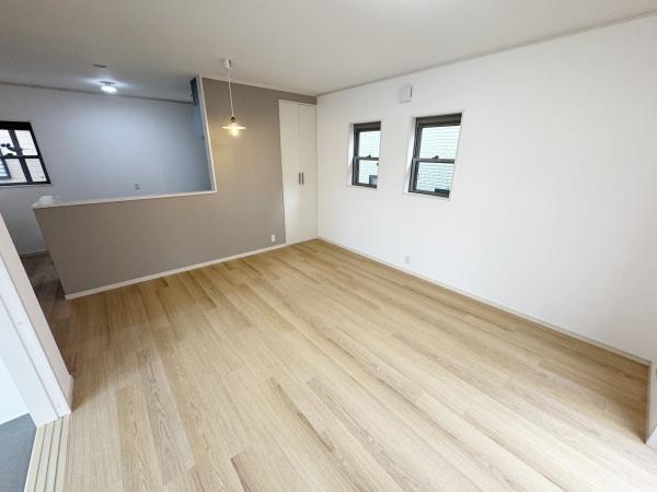 守山市小島町の中古一戸建て