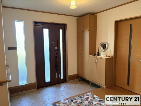 守山市川田町の中古一戸建て