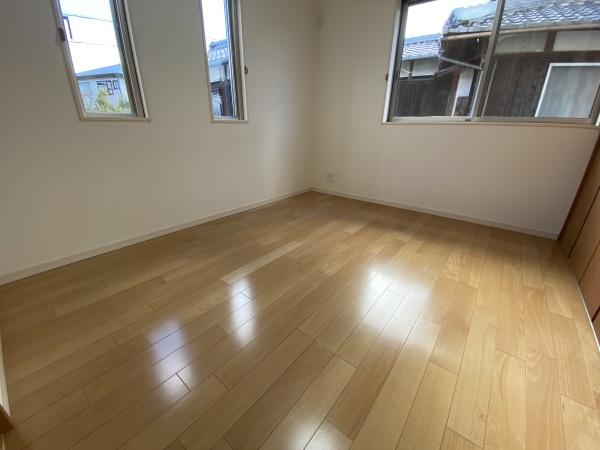 野洲市比留田の中古一戸建て