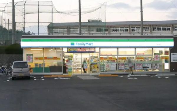 大津市青山７丁目の中古一戸建て(ファミリーマート大津平野店)